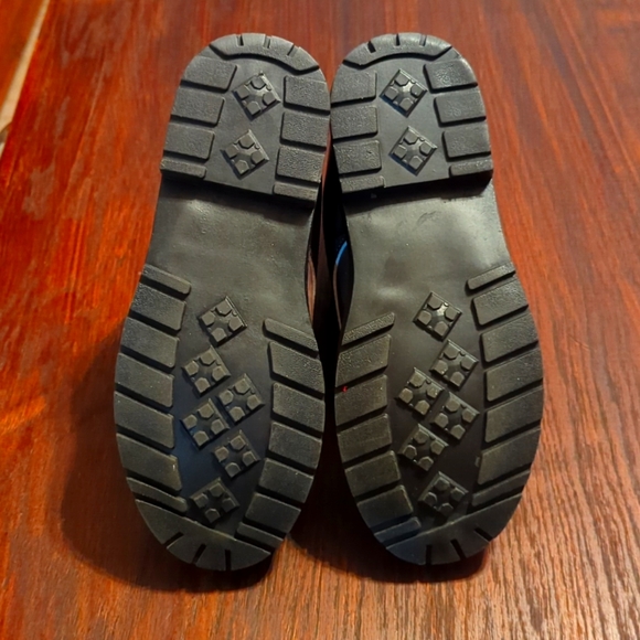 Unisex Combat-Style Boots with Horse Graphic - Picture 7 of 10